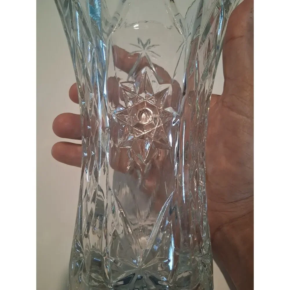 Vtg 1960s Anchor Hocking Prescut Star of David Clear Glass Flower Vase 8.5